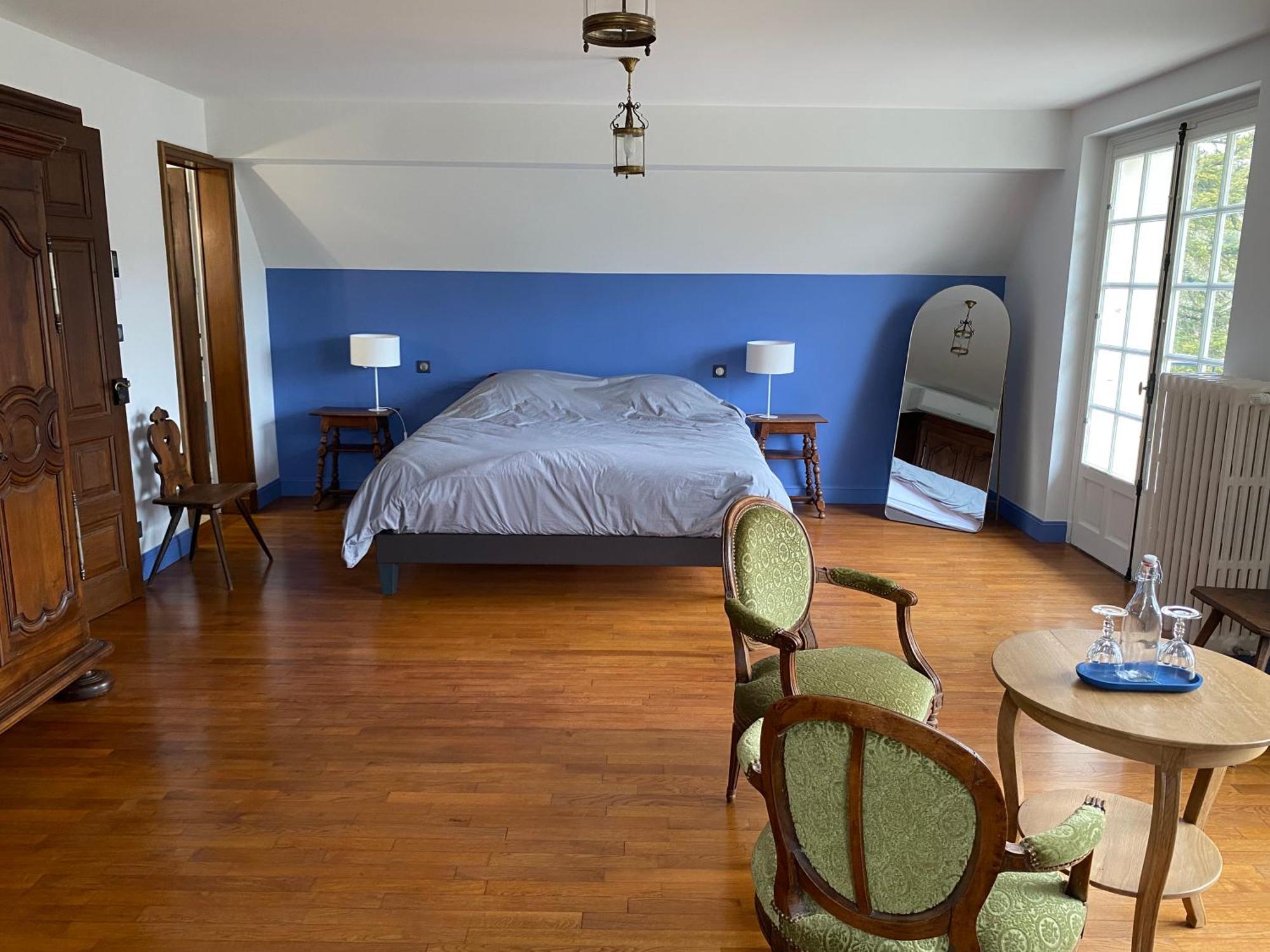 Longue Vue En Arbois Bed & Breakfast ภายนอก รูปภาพ